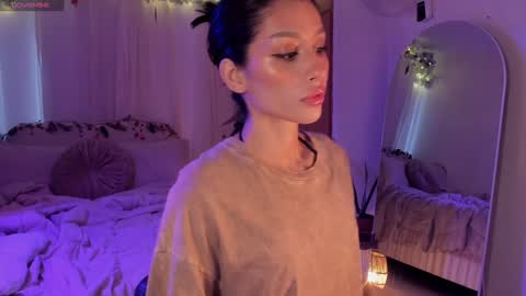 Snapshot of connie_deep chatting on December 16, 2024, 1:00 pm connie online show from December 16, 2024, 1:00 pm