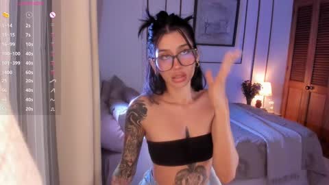 Snapshot of connie_deep chatting on September 10, 2025, 9:53 am connie online show from September 10, 2025, 9:53 am