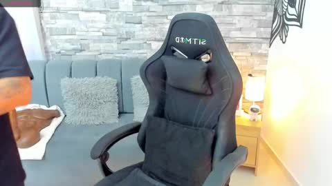 Connor Smith online show from September 23, 2025, 12:19 pm