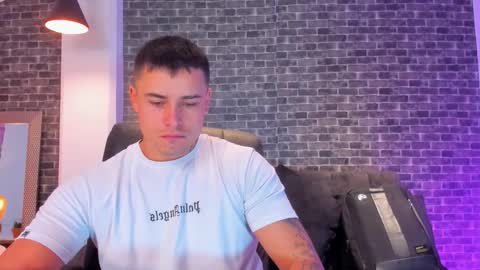 Connor Smith online show from September 29, 2025, 11:59 am