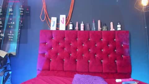 Snapshot of cony_l chatting on October 13, 2025, 12:49 pm Cony online show from October 13, 2025, 12:49 pm