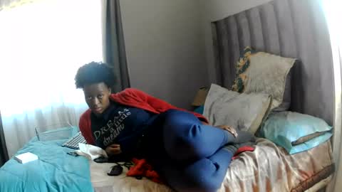 cookiecandyx online show from July 27, 2026, 10:22 am