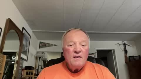 cookoosnest online show from November 3, 2025, 4:25 am