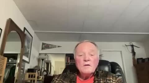 cookoosnest online show from December 18, 2025, 3:56 am