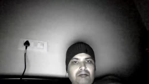 Cool Breeze09 online show from December 19, 2025, 6:59 pm