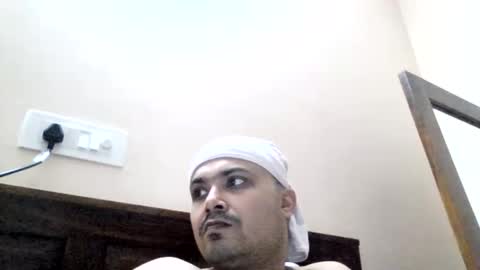 Cool Breeze09 online show from March 24, 2026, 10:31 am