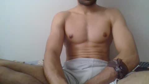 coolboy75289 online show from March 8, 2026, 6:44 pm