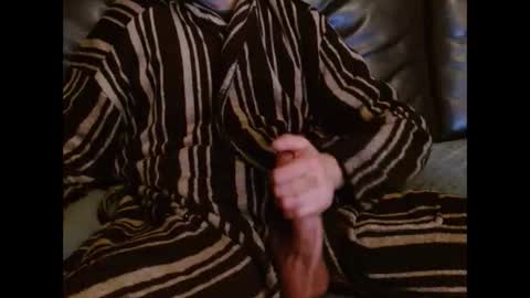 coolbreeze420 online show from December 16, 2025, 6:35 pm