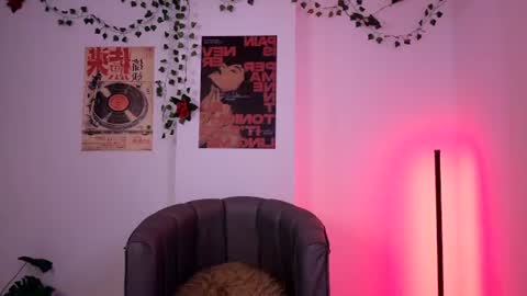 Snapshot of coraliebronson chatting on July 10, 2026, 12:04 am Coralie Bronson online show from July 10, 2026, 12:04 am