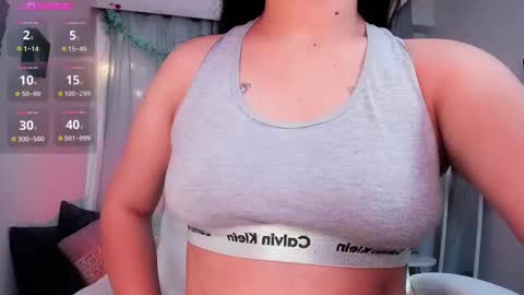 Snapshot of coralinericce_ chatting on October 28, 2025, 5:55 am Coral Stefani online show from October 28, 2025, 5:55 am