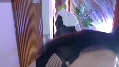 corall_tay1 online show from May 25, 2026, 11:49 am
