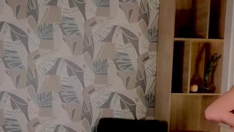 Leya online show from November 1, 2025, 1:18 am