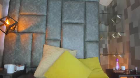 Snapshot of corina_taylor_ chatting on October 4, 2025, 11:30 am Cori online show from October 4, 2025, 11:30 am