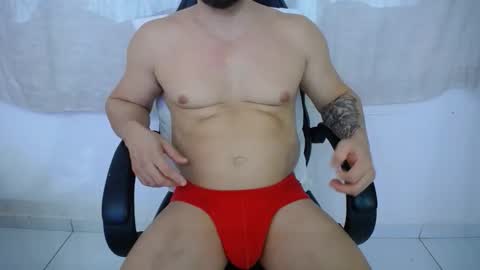 Snapshot of corolaxxl chatting on October 28, 2025, 2:04 am corolaxxl online show from October 28, 2025, 2:04 am