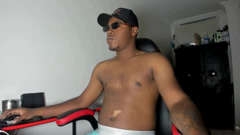 Snapshot of corvis_xnc0012 chatting on March 3, 2025, 11:44 am Corvis Xnc0012 online show from March 3, 2025, 11:44 am