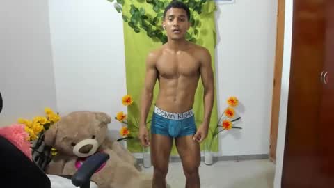 Ethan  online show from December 21, 2024, 4:09 am