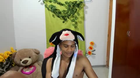 Ethan  online show from December 28, 2024, 4:19 am