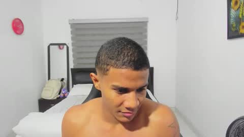 Ethan  online show from April 9, 2026, 1:05 am