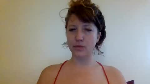 Snapshot of cosmiccoquette chatting on September 15, 2025, 5:02 pm mamimaritza online show from September 15, 2025, 5:02 pm