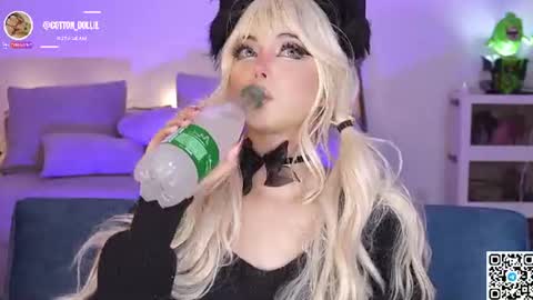 Snapshot of cotton_dollie chatting on July 14, 2026, 2:03 am Dollie online show from July 14, 2026, 2:03 am