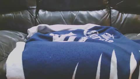 countrycock7inch online show from December 21, 2025, 9:44 pm