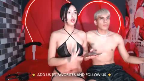 Snapshot of couple_sexxy7 chatting on January 7, 2025, 7:59 pm MIA LIZ AND SAM online show from January 7, 2025, 7:59 pm