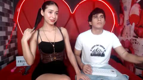 MIA LIZ AND SAM online show from October 4, 2025, 7:56 pm