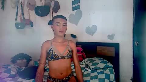 ALEXA  KIM online show from November 25, 2025, 3:17 am