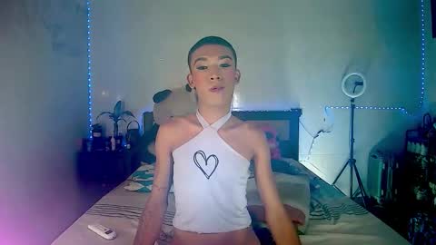 ALEXA  KIM online show from December 3, 2025, 1:13 am