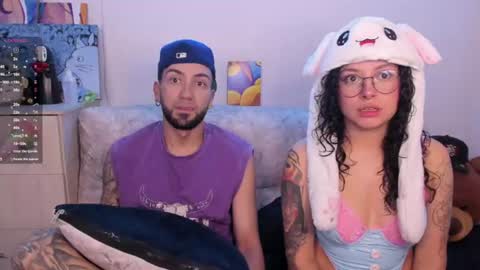 Snapshot of couplevibes_ chatting on July 6, 2026, 2:41 am Emily Andy online show from July 6, 2026, 2:41 am