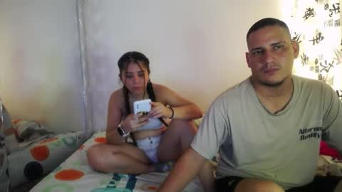 luis and models online show from January 3, 2025, 6:46 pm