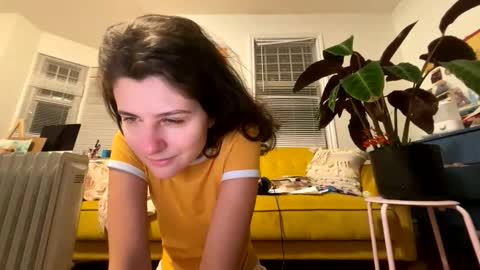 Snapshot of covergirl9 chatting on November 23, 2025, 2:00 am covergirl9 online show from November 23, 2025, 2:00 am