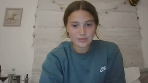 Em online show from July 17, 2026, 2:18 am