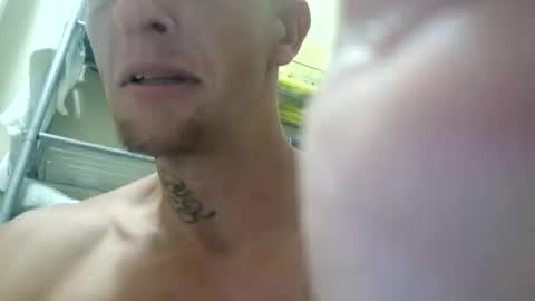 coxwingin9 online show from September 22, 2025, 11:40 pm