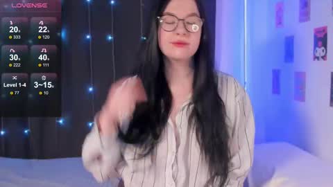 Snapshot of coy_amina_ chatting on February 21, 2025, 5:13 am Lilith online show from February 21, 2025, 5:13 am