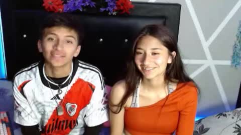 Snapshot of cozy7couple chatting on September 12, 2025, 4:01 am cozy7couple online show from September 12, 2025, 4:01 am