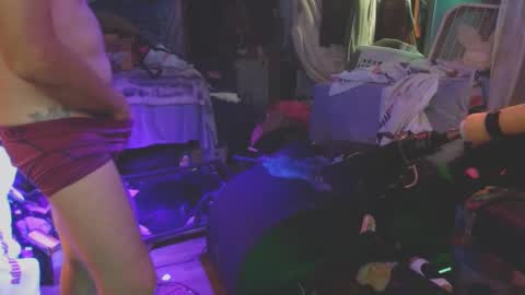 cpl4morethan1 online show from October 13, 2025, 10:59 am