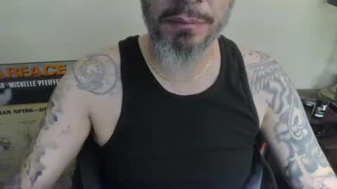 Snapshot of cpl_inlove chatting on January 12, 2025, 6:06 am cpl_inlove online show from January 12, 2025, 6:06 am