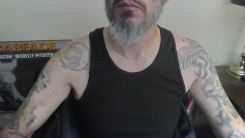 cpl_inlove online show from October 3, 2025, 10:29 pm