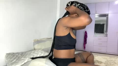 Snapshot of crave_meslowly chatting on July 24, 2026, 6:39 pm Taliee online show from July 24, 2026, 6:39 pm