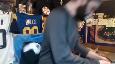 craveitoften online show from January 9, 2025, 1:18 am