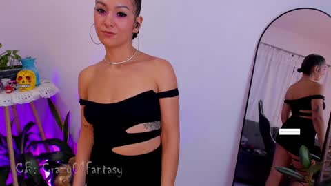 Snapshot of crazy01fantasy chatting on January 26, 2025, 4:41 am Laura online show from January 26, 2025, 4:41 am