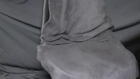 Snapshot of crazy2411 chatting on October 31, 2025, 4:57 am crazy2411 online show from October 31, 2025, 4:57 am