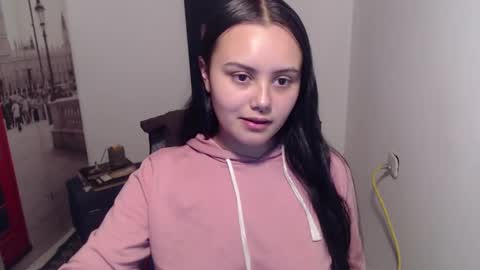 crazy_daniela online show from September 11, 2025, 9:37 pm