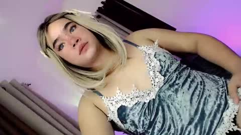 Snapshot of crazy_vixen chatting on November 3, 2025, 7:26 pm Hot Ayisha online show from November 3, 2025, 7:26 pm