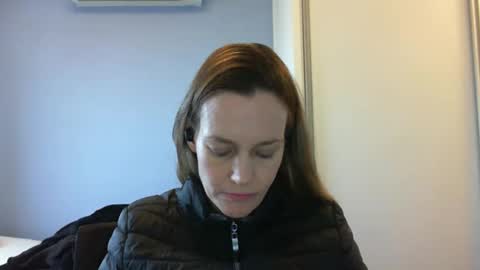 Anny online show from September 25, 2025, 10:52 am