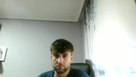 crazyboy44412345 online show from May 30, 2026, 9:28 am