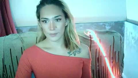 crazylovz online show from April 16, 2026, 1:01 pm