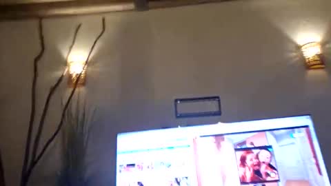Snapshot of crazymen0101 chatting on March 3, 2025, 1:42 pm crazymen0101 online show from March 3, 2025, 1:42 pm