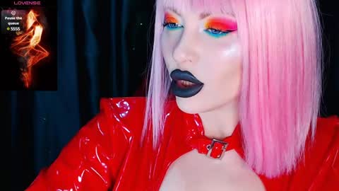 Snapshot of crazypinkyball chatting on January 4, 2025, 2:14 pm Roxy online show from January 4, 2025, 2:14 pm